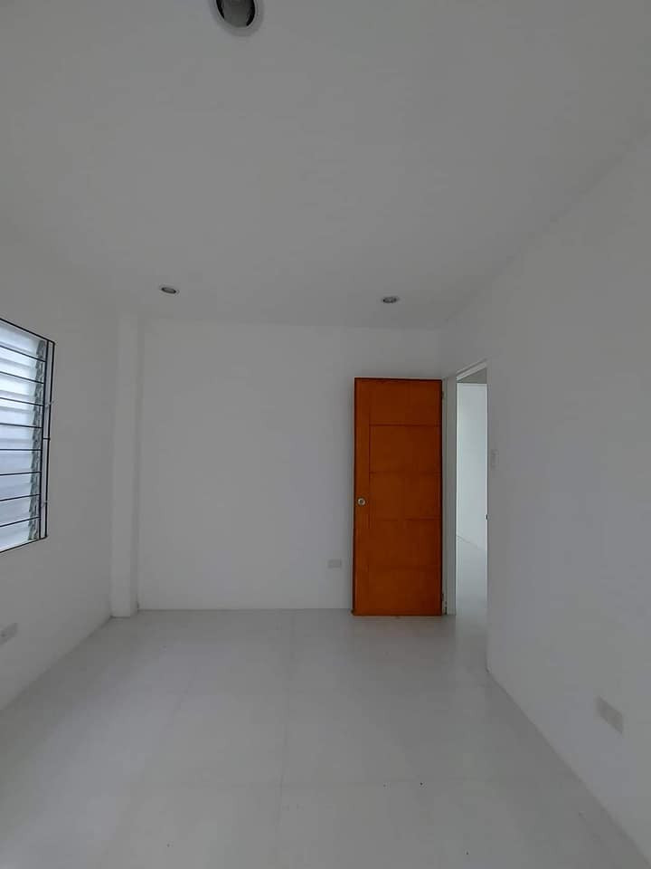 Gallery 5