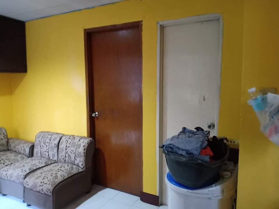 Roommate 1 Female - Acacia Street Cembo Makati