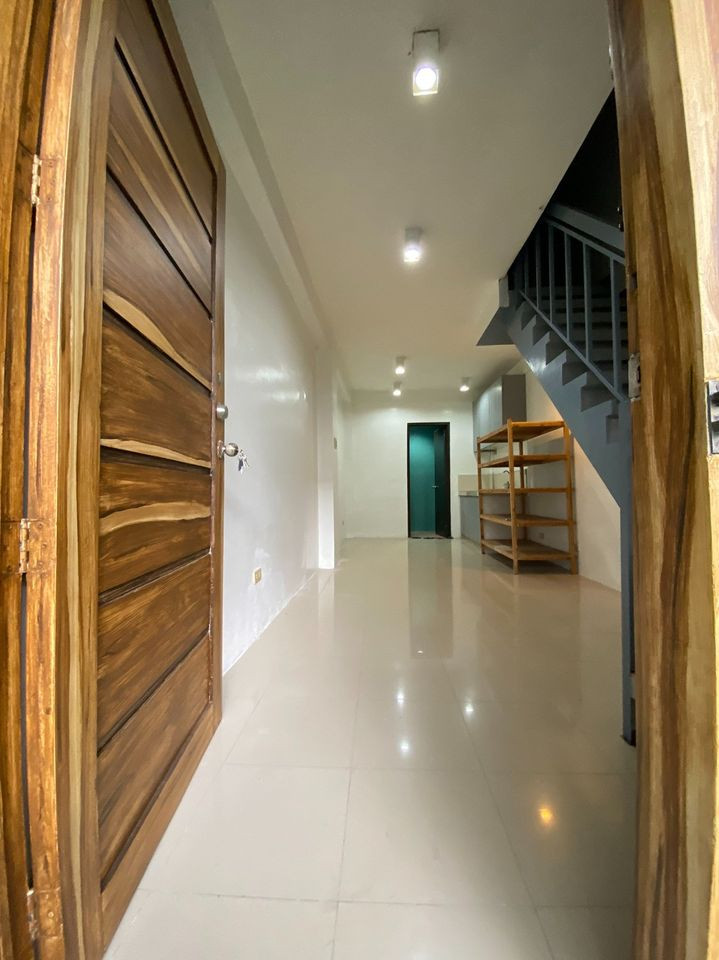 Gallery 2