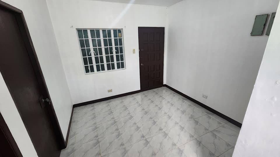 Gallery 5