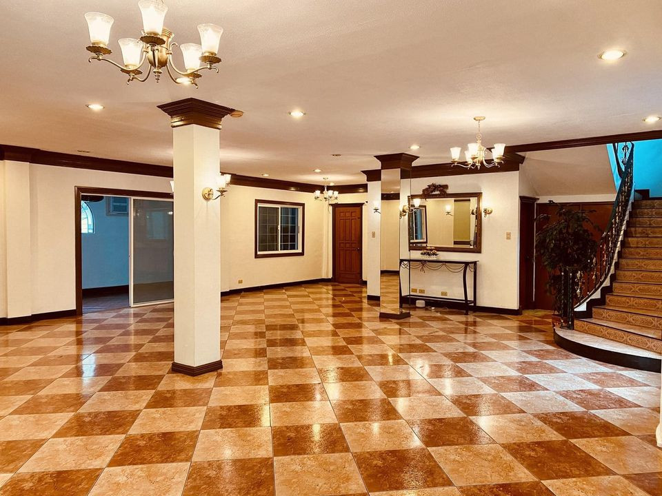 Gallery 2