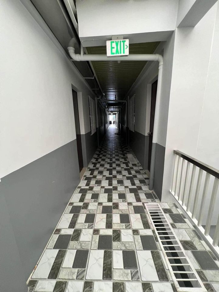 Gallery 2