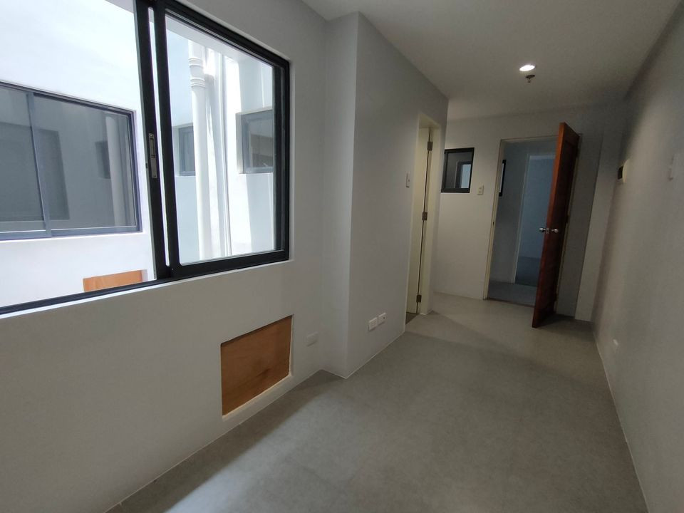 Gallery 2