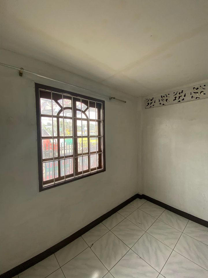 Gallery 4