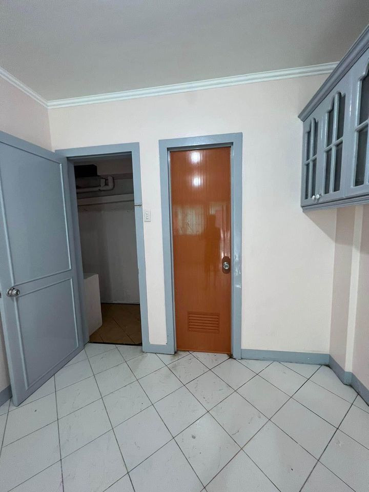 Gallery 3