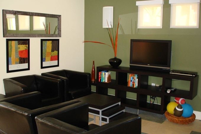 Gallery 5