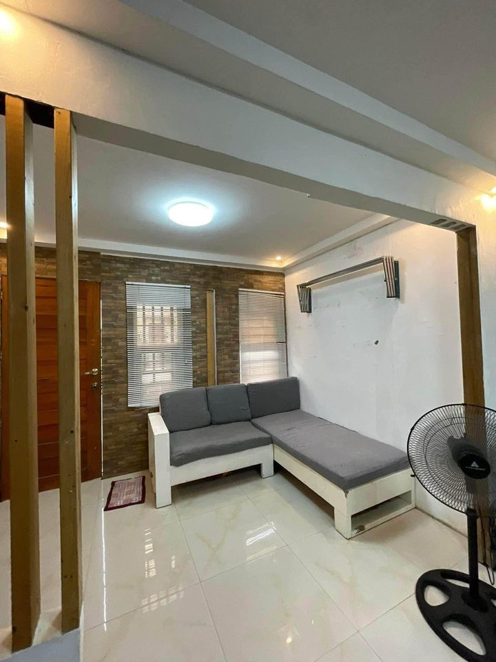 Gallery 2