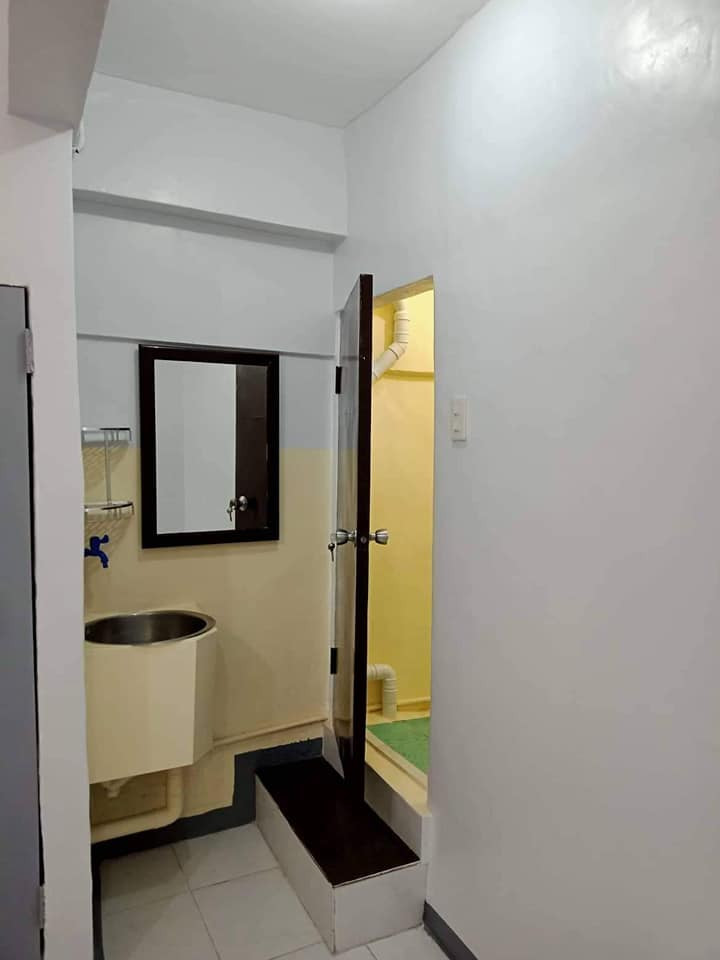 Gallery 2