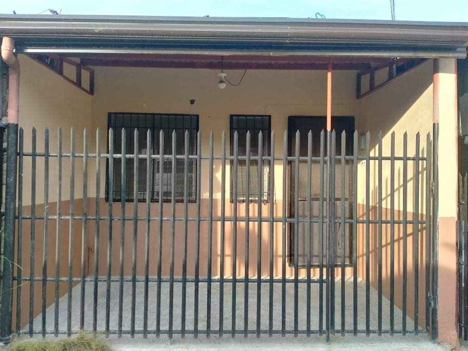 HOUSE FOR RENT
