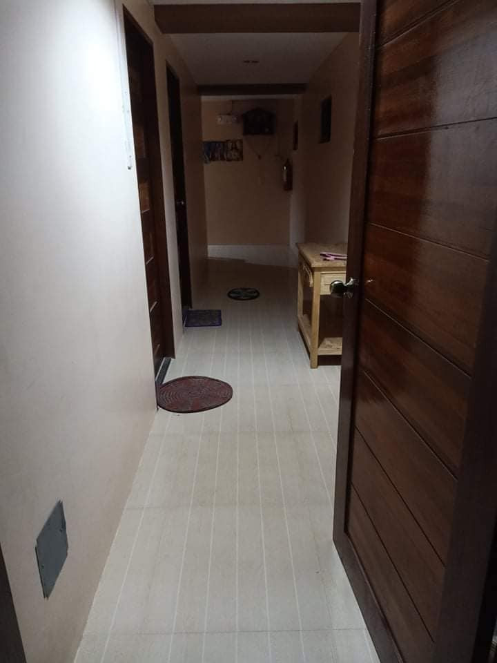 Gallery 4