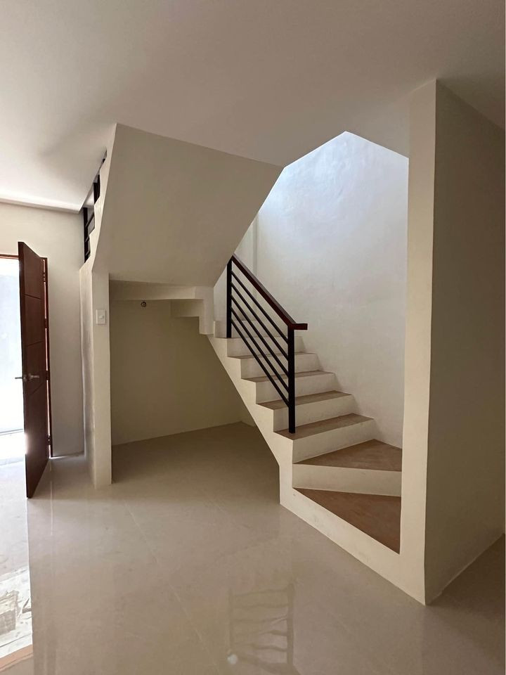 Gallery 4