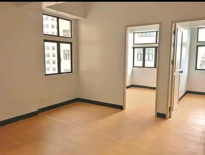 Gallery 5