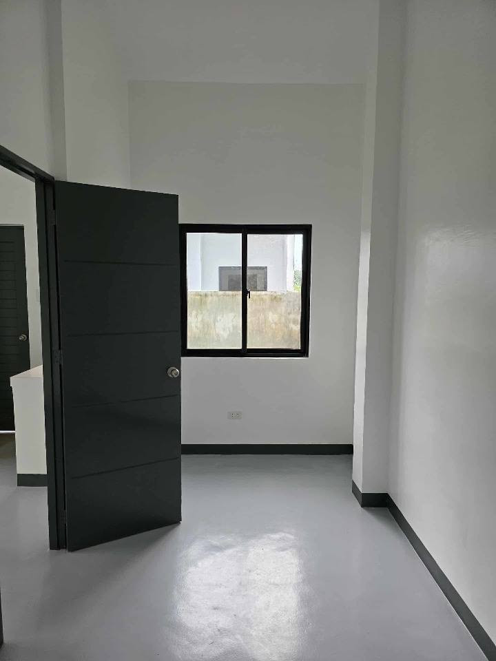 Gallery 4