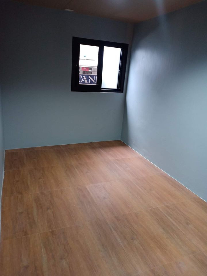 Gallery 5