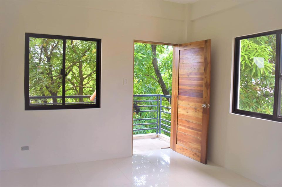 Gallery 5