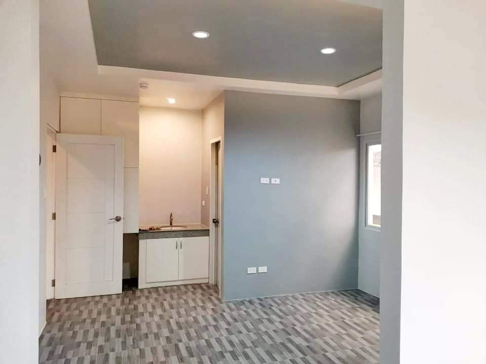 Gallery 4