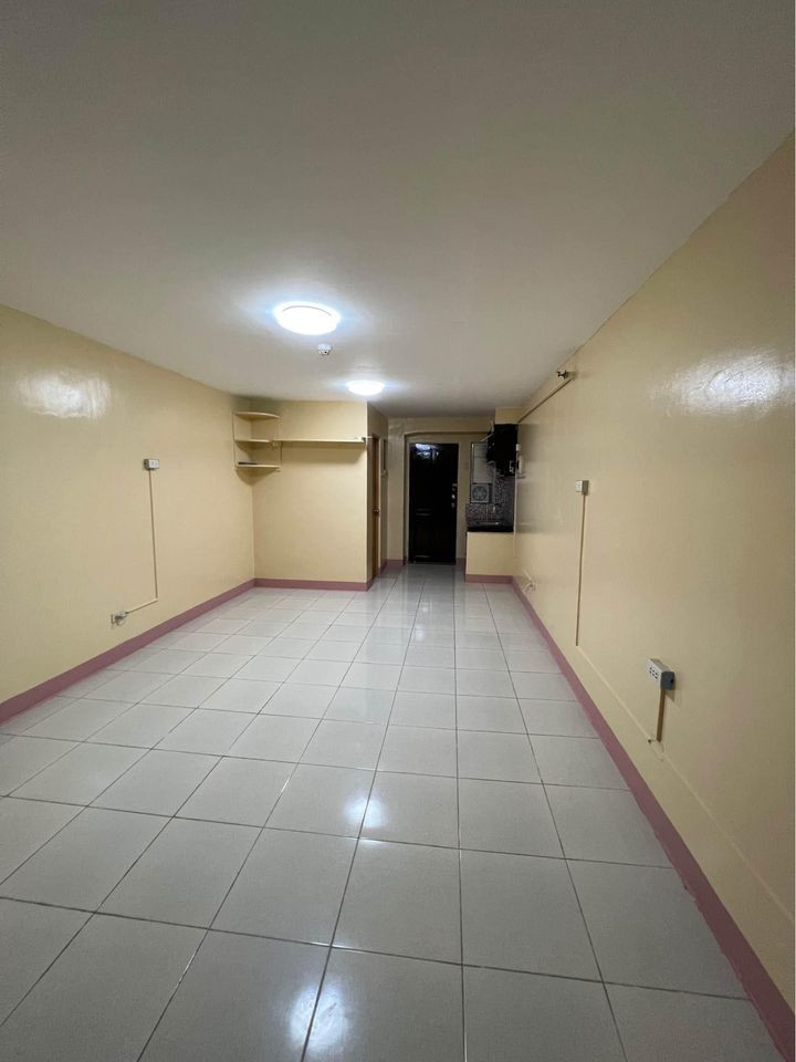 CONDO FOR RENT