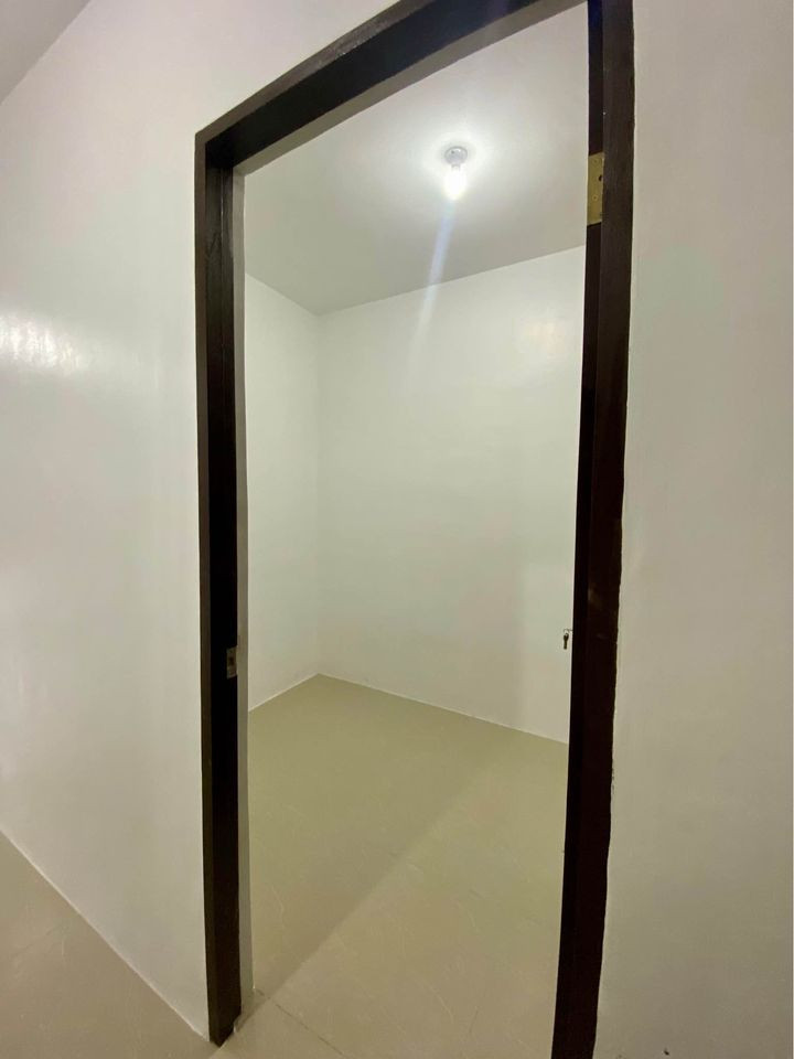 Gallery 5