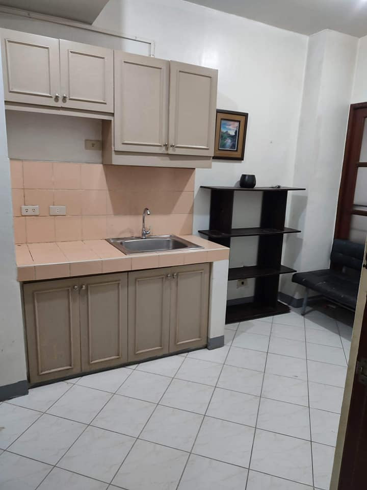 Vito Cruz tower city land condominium
