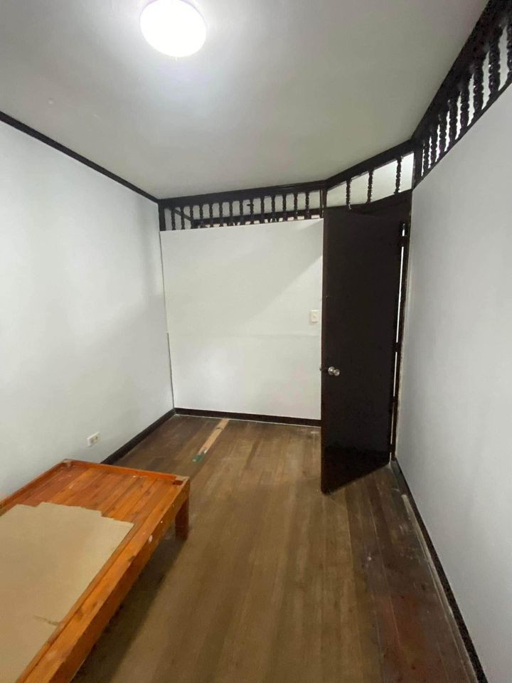 Gallery 4