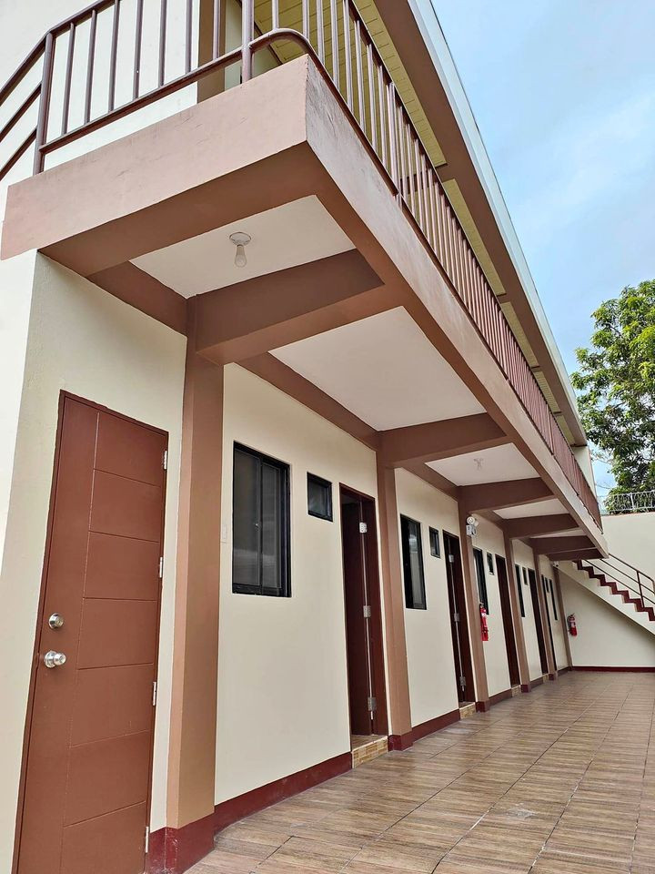 Gallery 4