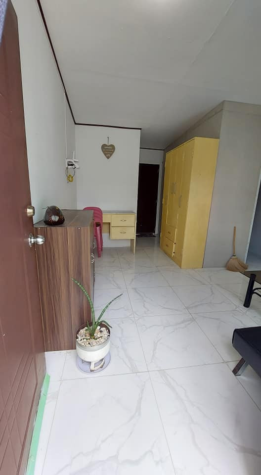 Gallery 2