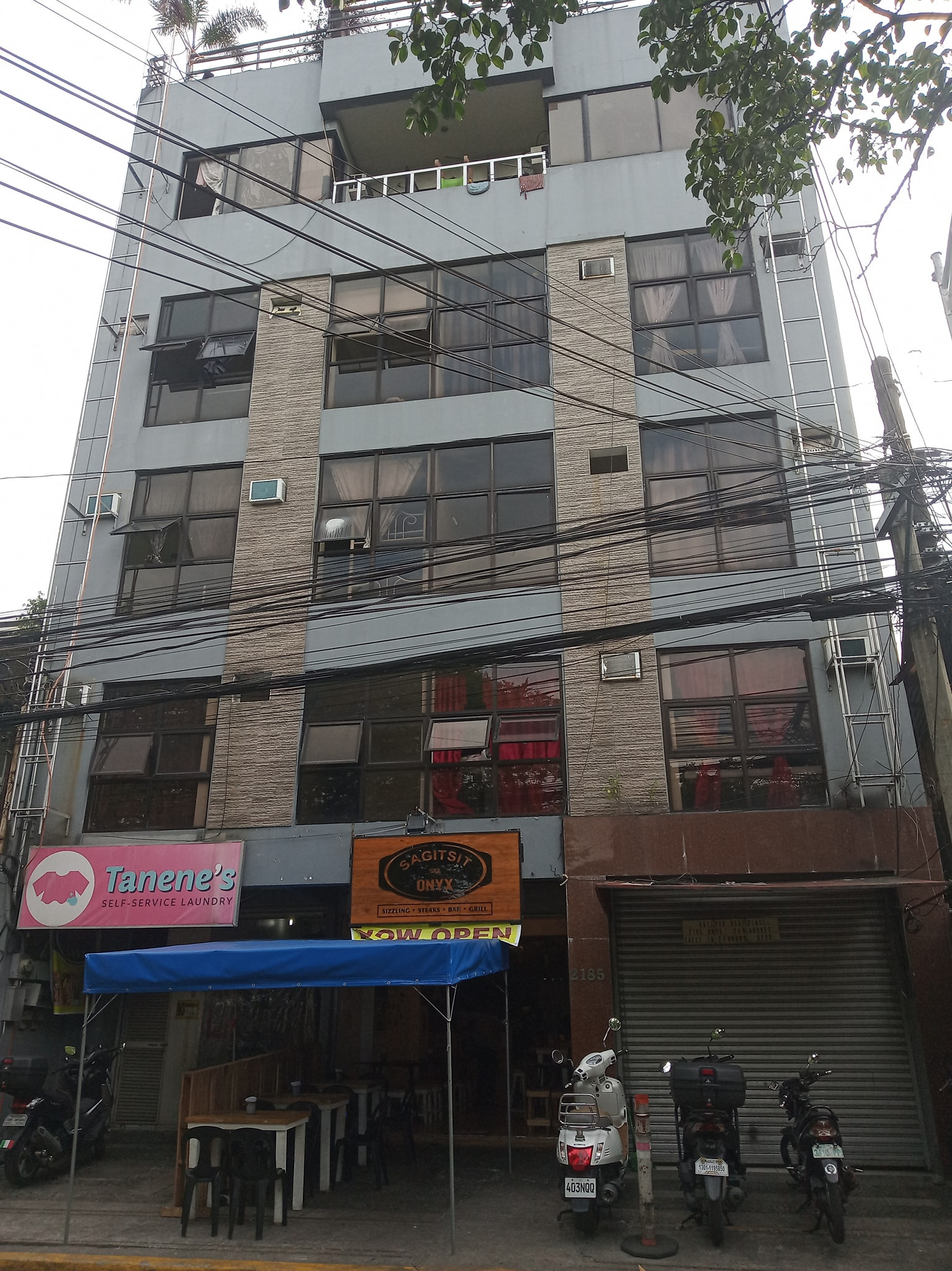 REGULAR ROOM FOR 2-3PAX