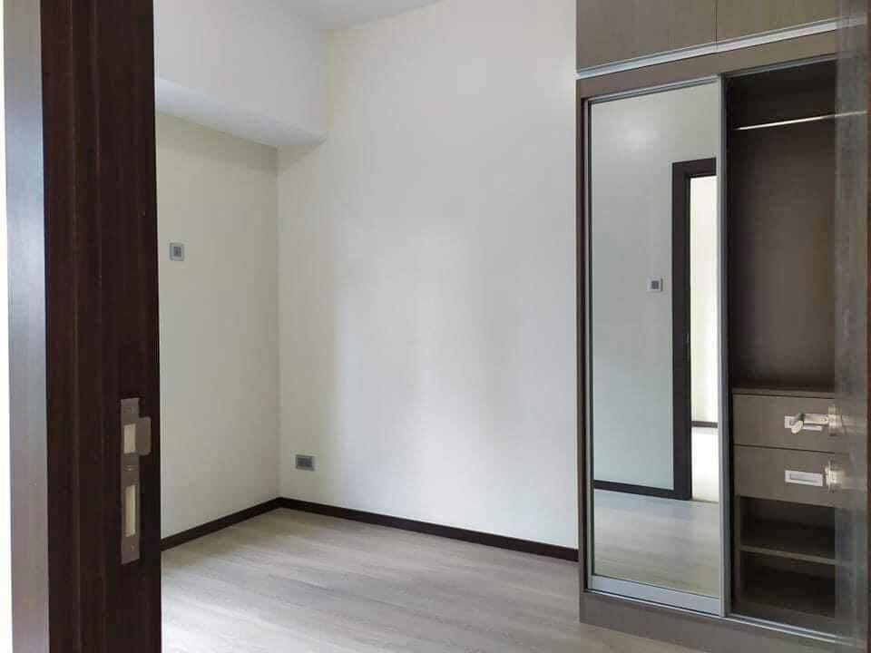 TRION TOWER 3 - NEWLY TURNED-OVER (PET FRIENDLY TOWER)