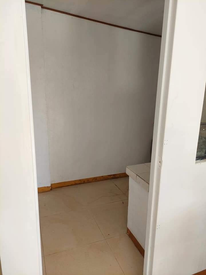 Gallery 5