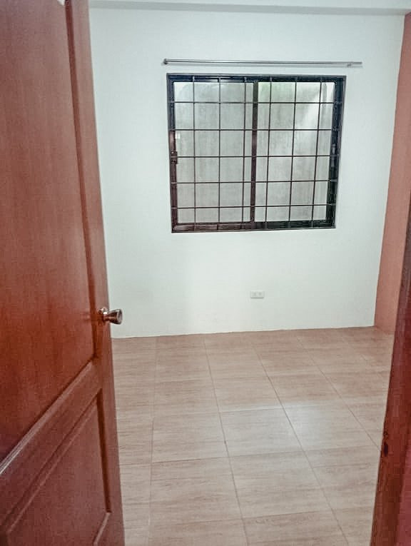 Gallery 5