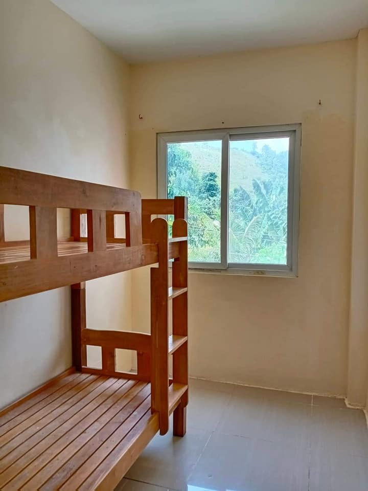 Gallery 5