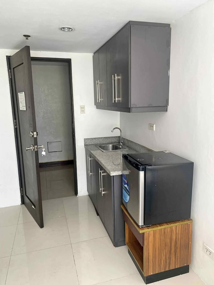 Condo Unit For Rent