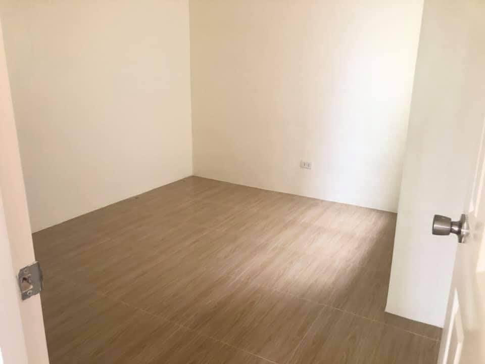 Gallery 5