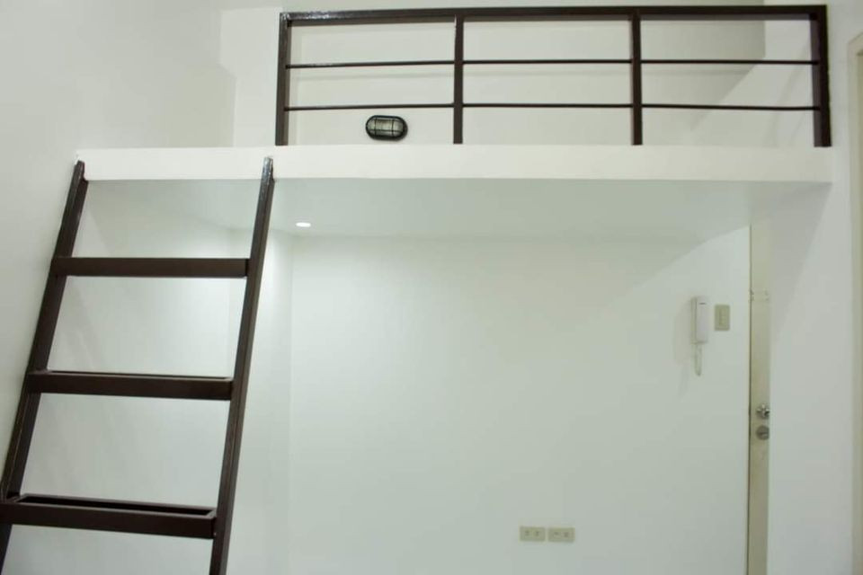 Gallery 4