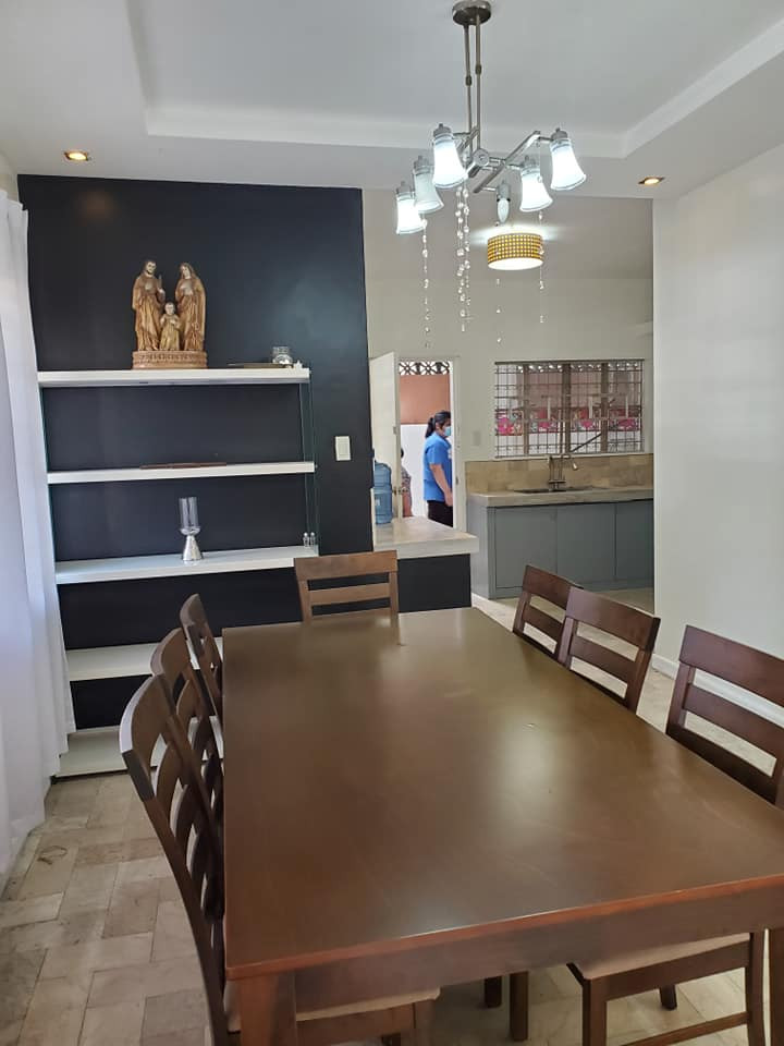 Gallery 5
