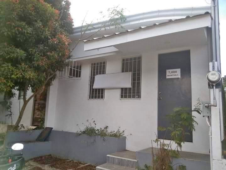 HOUSE FOR RENT