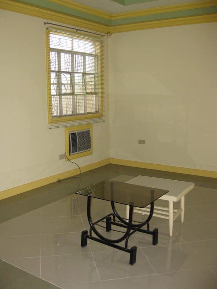 Gallery 5
