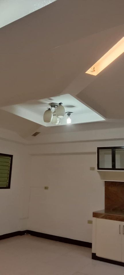 Gallery 4