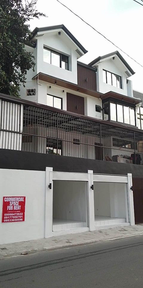 Gallery 4