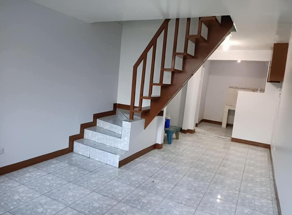 Townhouse For Rent in BF Resort Village