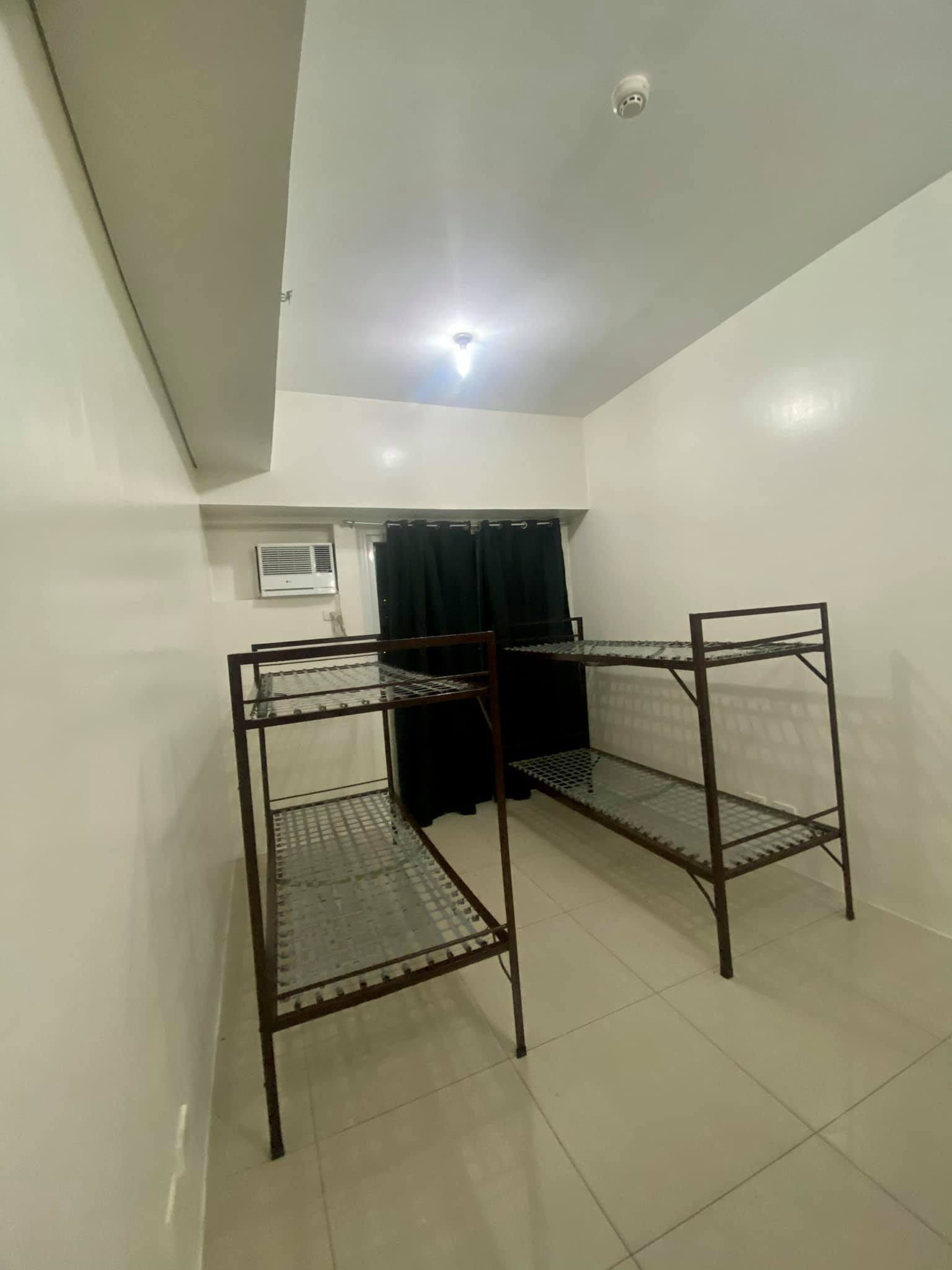Gallery 4