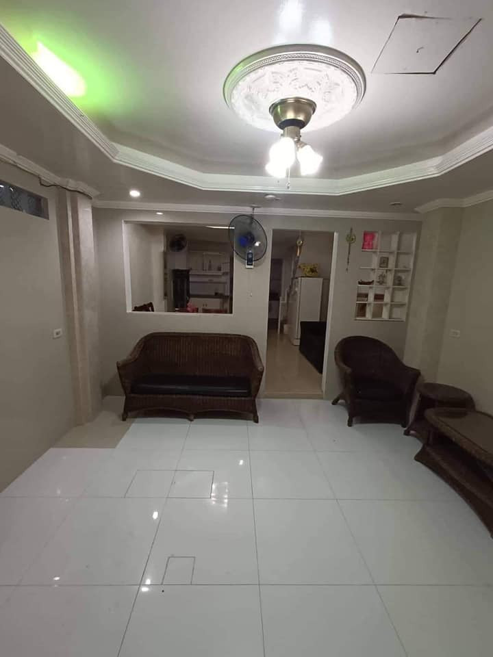 Gallery 3