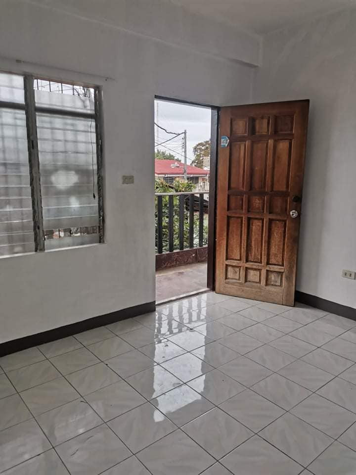 UNIT FOR RENT