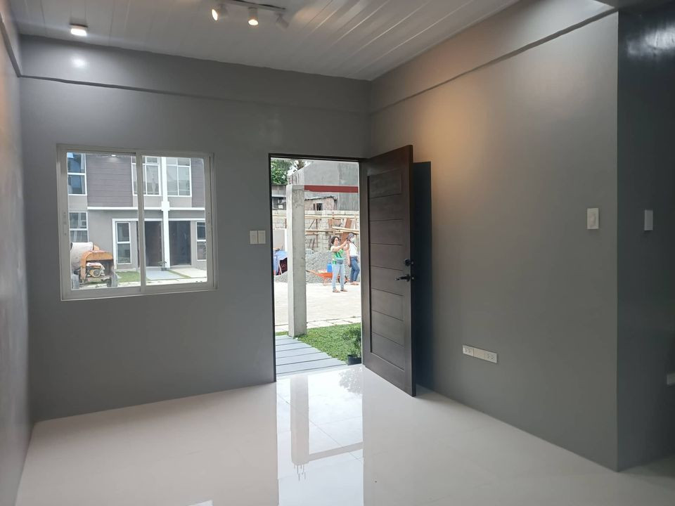 Gallery 5