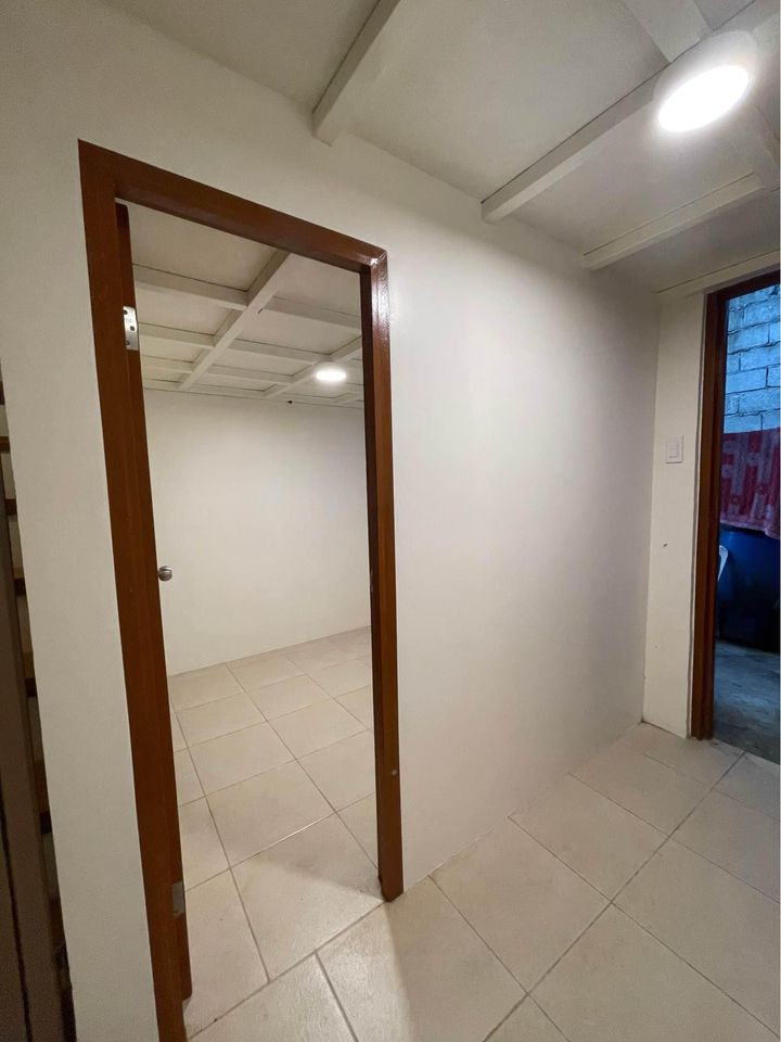 Gallery 4