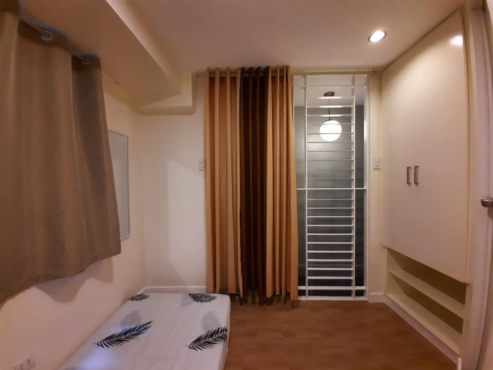Gallery 2