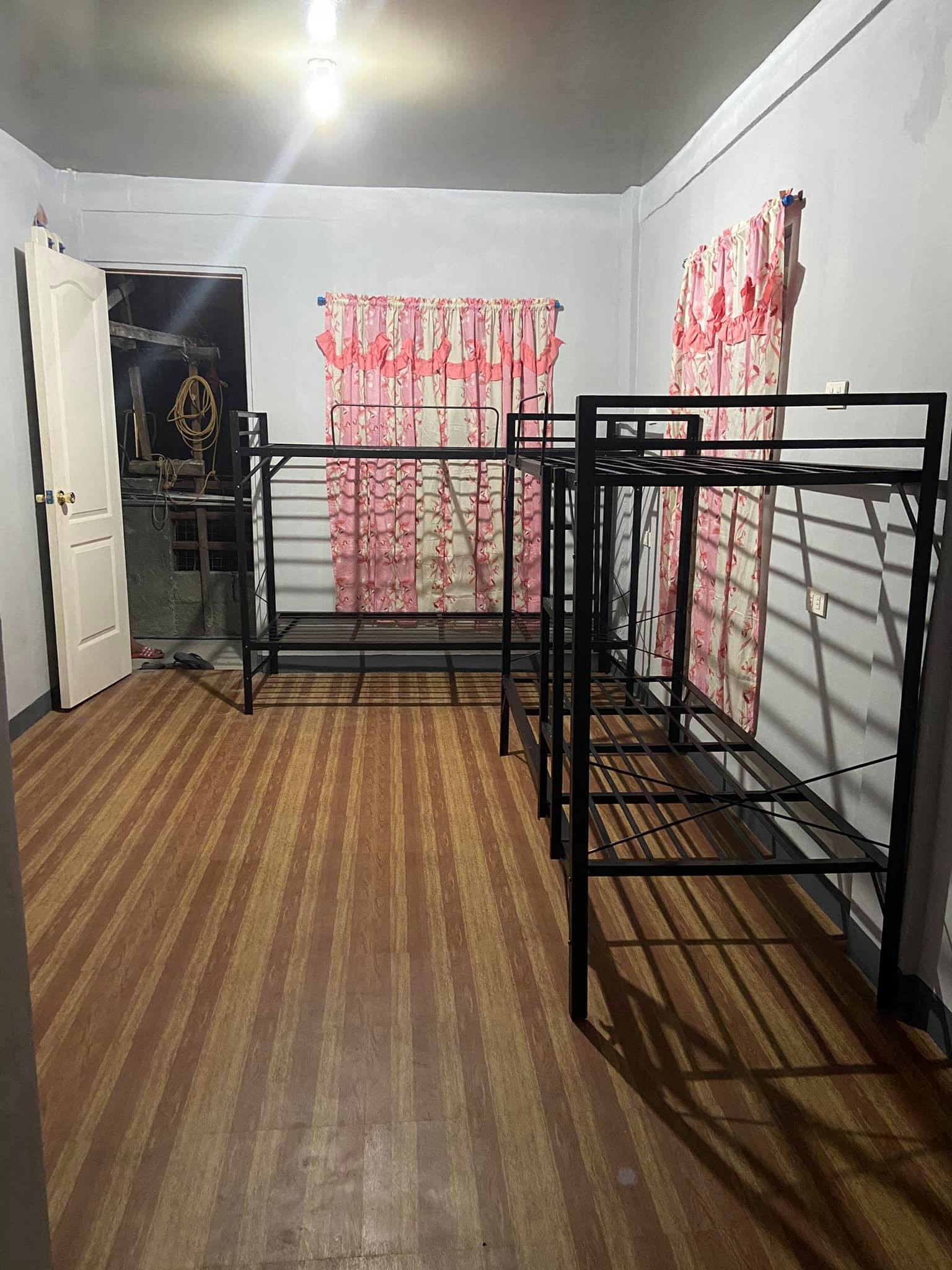 Gallery 2