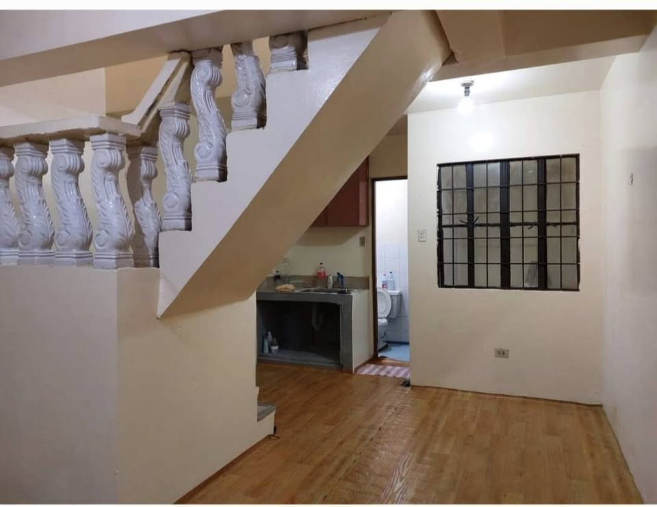 Gallery 5