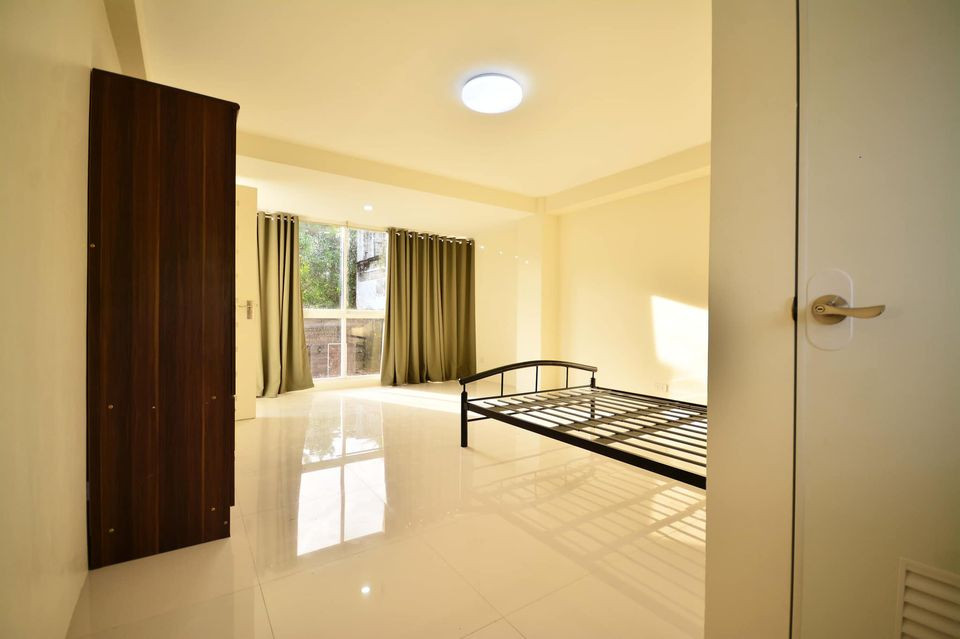 Gallery 2