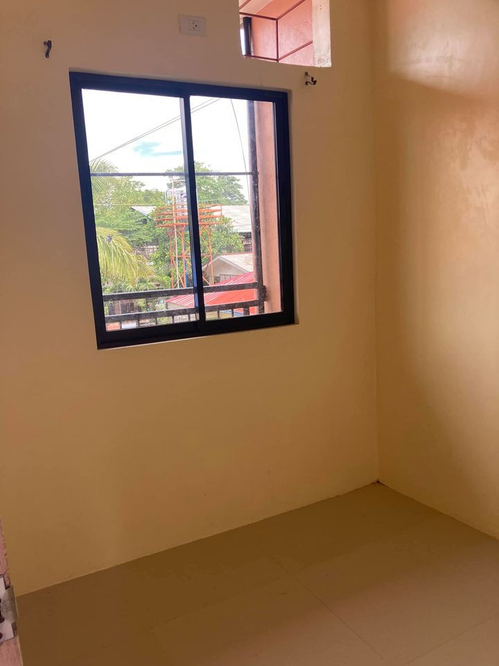 Gallery 4
